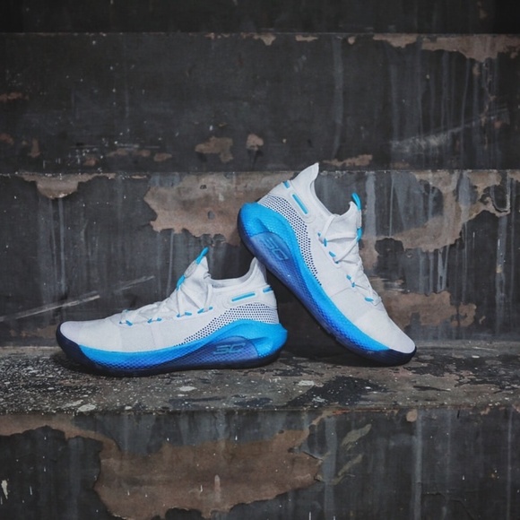 Under Armour Curry 6, Christmas in the Town